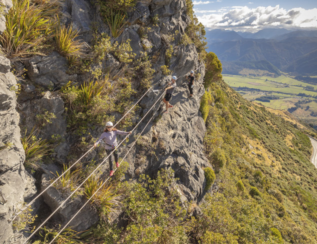 takaka-hill-right-picture